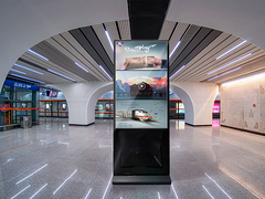 Dispositivo di pubblicità LCD a catalogo verticale 4K bianco